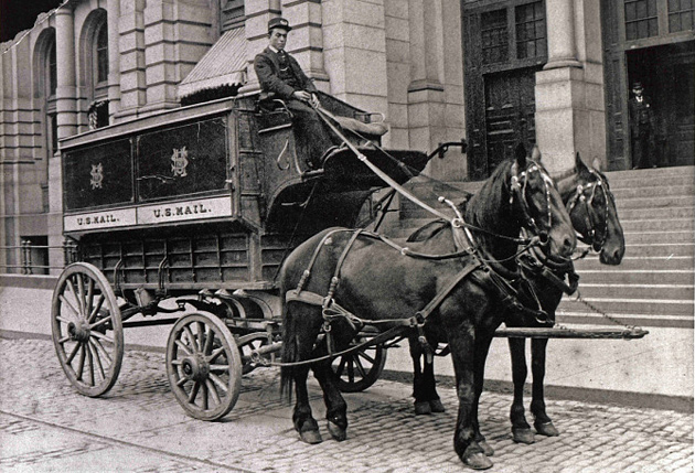 Mail delivery via horse-pulled carriage in Post Office Square