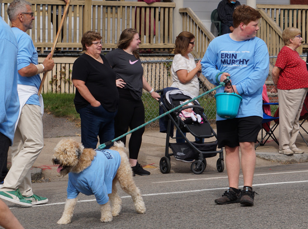 Erin Murphy supporter and dog